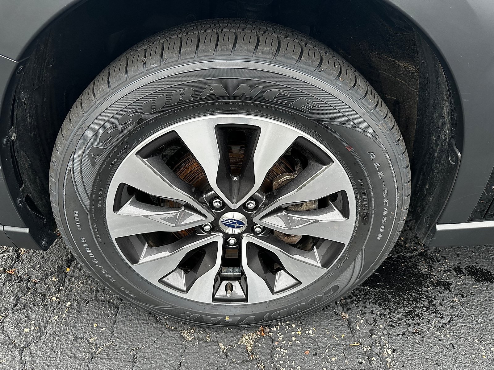 Certified 2025 Subaru Outback Touring XT AWD/4WD image 9