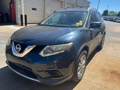 Used 2015 Nissan Rogue SV w/ SV Family Package
