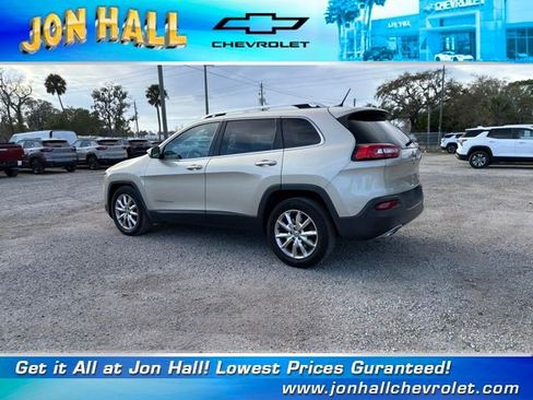 Used 2015 Jeep Cherokee Limited w/ Luxury Group image 6