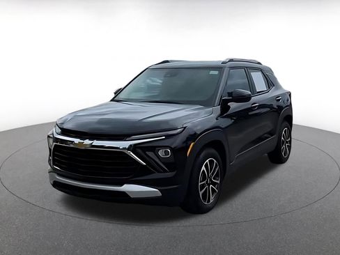 Used 2025 Chevrolet TrailBlazer LT image 7