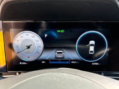 Used 2023 Hyundai Elantra SEL w/ Convenience Package image 16