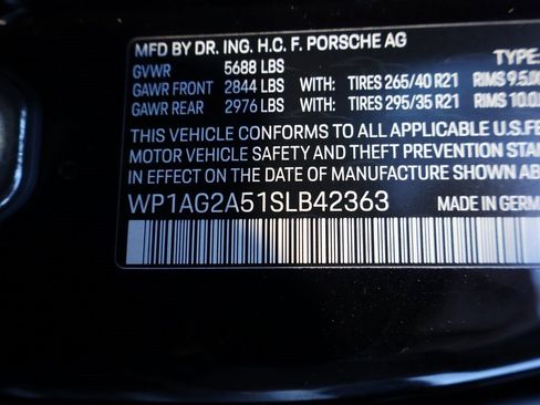 Used 2025 Porsche Macan S image 38