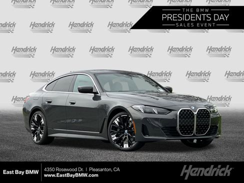 New 2026 BMW 430i w/ Premium Package image 1