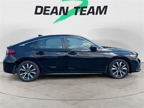 Used 2023 Honda Civic EX-L image 9