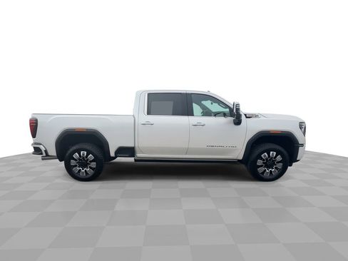 Certified 2024 GMC Sierra 2500 Denali w/ Denali Reserve Package AWD/4WD image 9