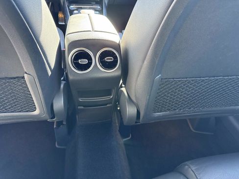 Used 2021 Mercedes-Benz GLA 35 AMG 4MATIC image 17