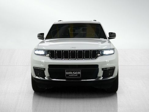 Used 2024 Jeep Grand Cherokee L Limited w/ Luxury Tech Group II image 8