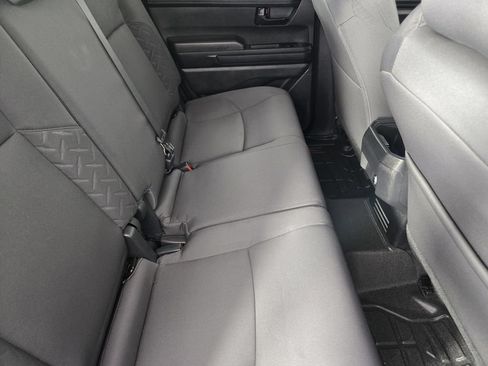 Used 2025 Toyota Tacoma SR5 AWD/4WD image 35