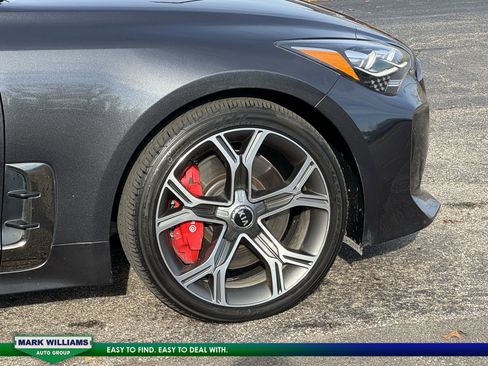 Used 2021 Kia Stinger GT2 image 25