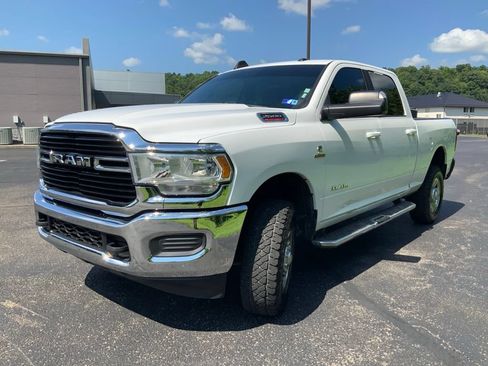 Used 2021 RAM 2500 Big Horn AWD/4WD image 4
