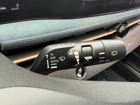 Certified 2024 Nissan Ariya AWD image 28