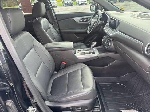 Used 2019 Chevrolet Blazer LT w/ Sound & Technology Package AWD/4WD image 17