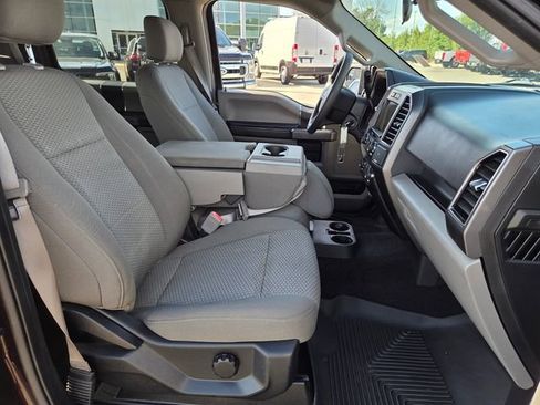 Used 2019 Ford F150 XLT RWD image 14