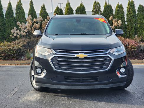 Used 2019 Chevrolet Traverse LT w/ LT Premium Package image 5