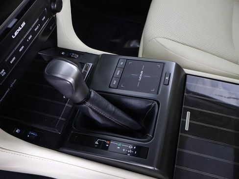 Used 2023 Lexus GX 460 Premium image 55