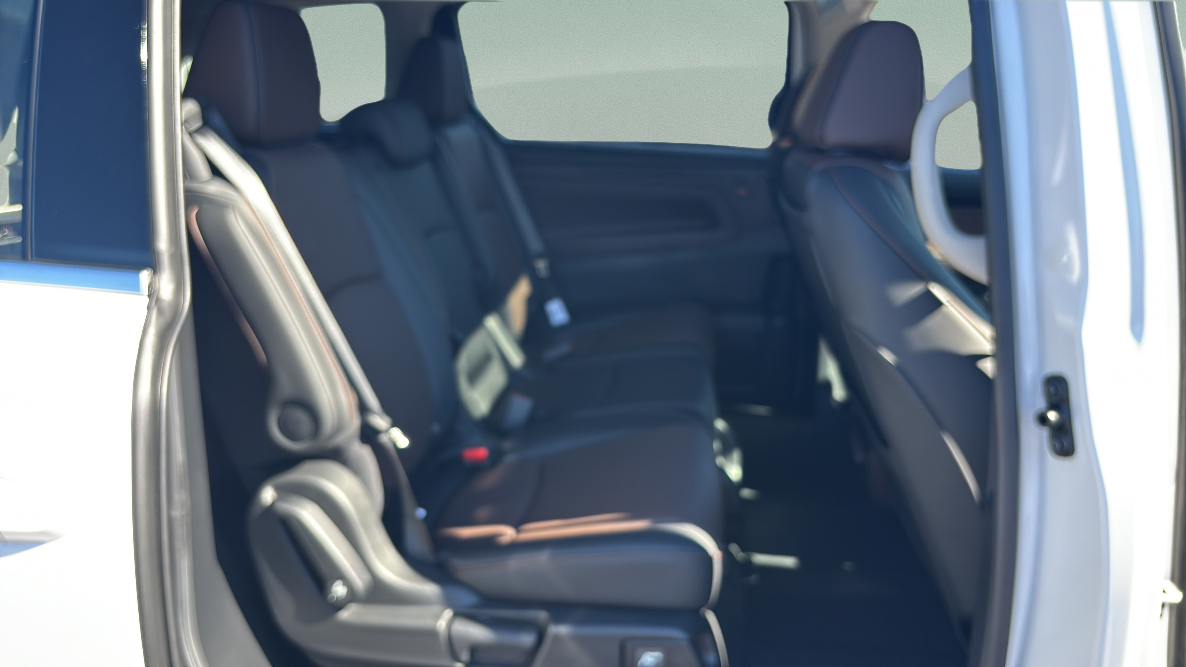 New 2027 Honda Odyssey Elite image 15