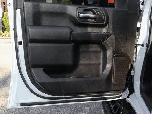 Used 2024 GMC Sierra 2500 Pro w/ 1SA Pro Safety Plus Package image 16