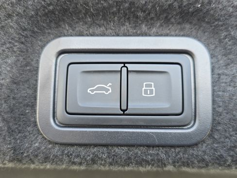 New 2026 Audi A6 Premium Plus image 17