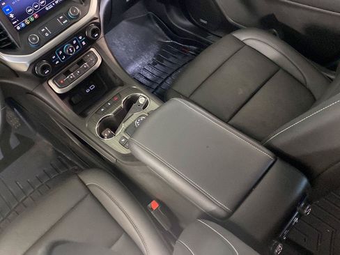 Used 2023 GMC Acadia SLT w/ Preferred Package AWD/4WD image 48