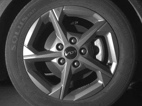 Used 2025 Kia K4 FWD image 16