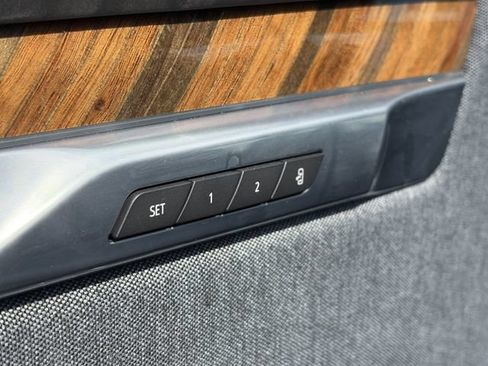 Used 2025 Cadillac Escalade Sport Platinum w/ LPO, Floor Liner Package AWD/4WD image 26