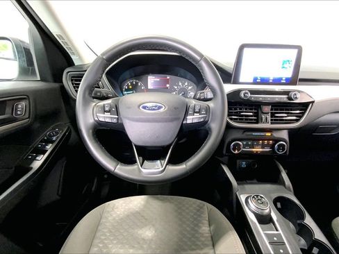 Used 2022 Ford Escape SE w/ SE Sport Appearance Package FWD image 14