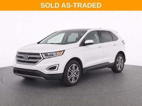 Used 2017 Ford Edge Titanium w/ Equipment Group 302A FWD image 9