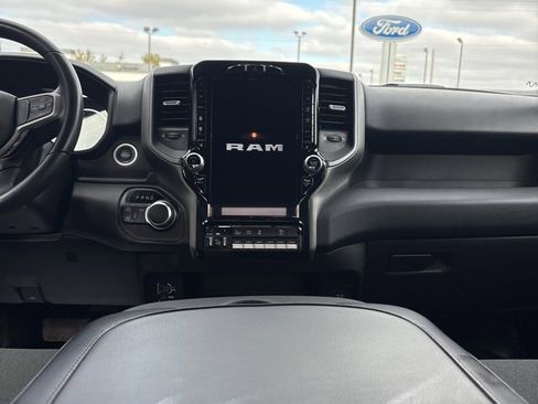 Used 2024 RAM 3500 Tradesman w/ Chrome Appearance Group image 20