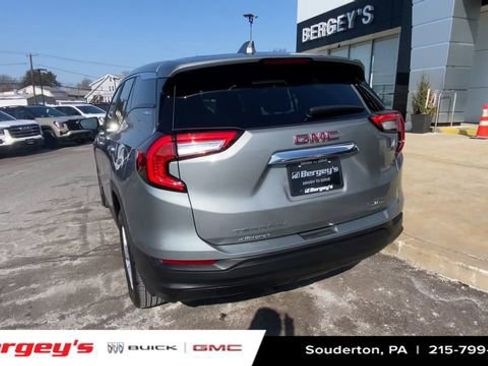 Certified 2024 GMC Terrain SLE image 9