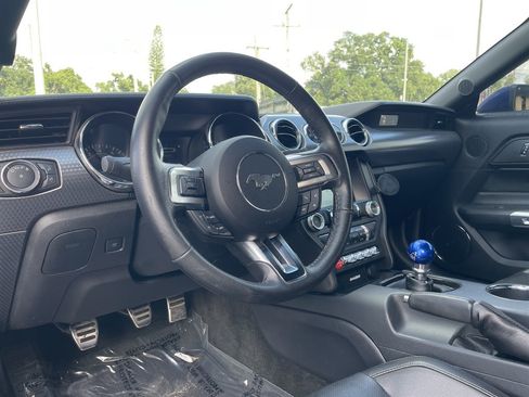 Used 2016 Ford Mustang GT Premium w/ GT Performance Package RWD image 13
