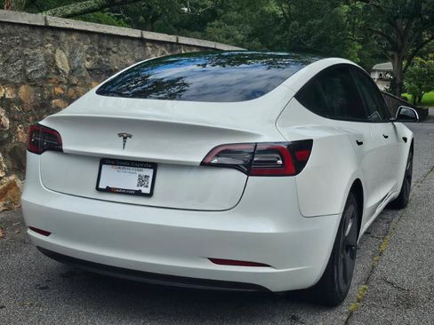 Used 2023 Tesla Model 3 Standard Range RWD image 10