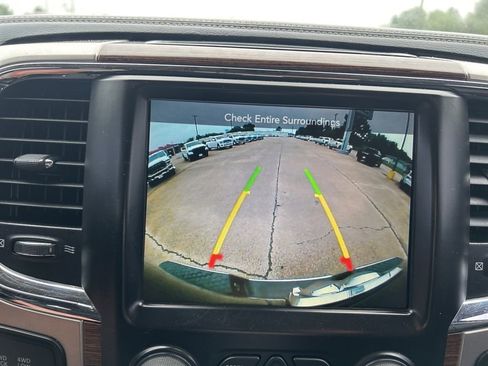 Used 2017 RAM 2500 Laramie w/ Off Road Package AWD/4WD image 15