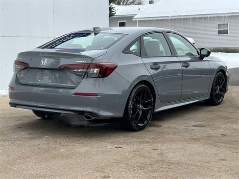 Used 2025 Honda Civic Sport image 37