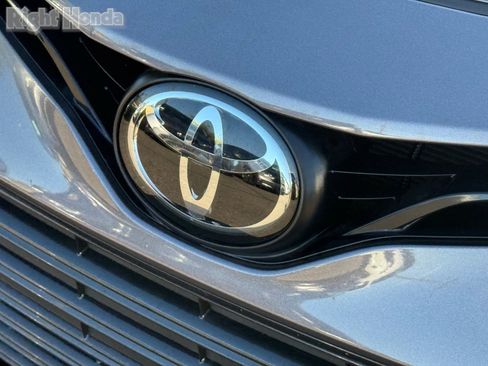 Used 2023 Toyota Camry LE image 31