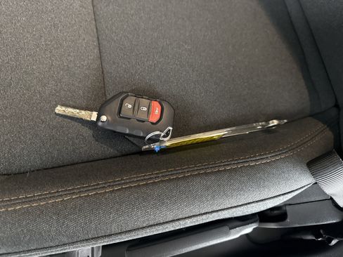 Used 2026 Jeep Wrangler Sport image 33