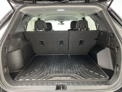 Used 2020 Chevrolet Equinox LT AWD/4WD image 25