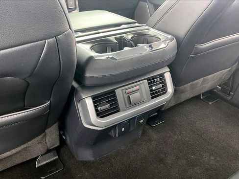 Used 2021 Ford F150 Lariat w/ Equipment Group 502A High image 34