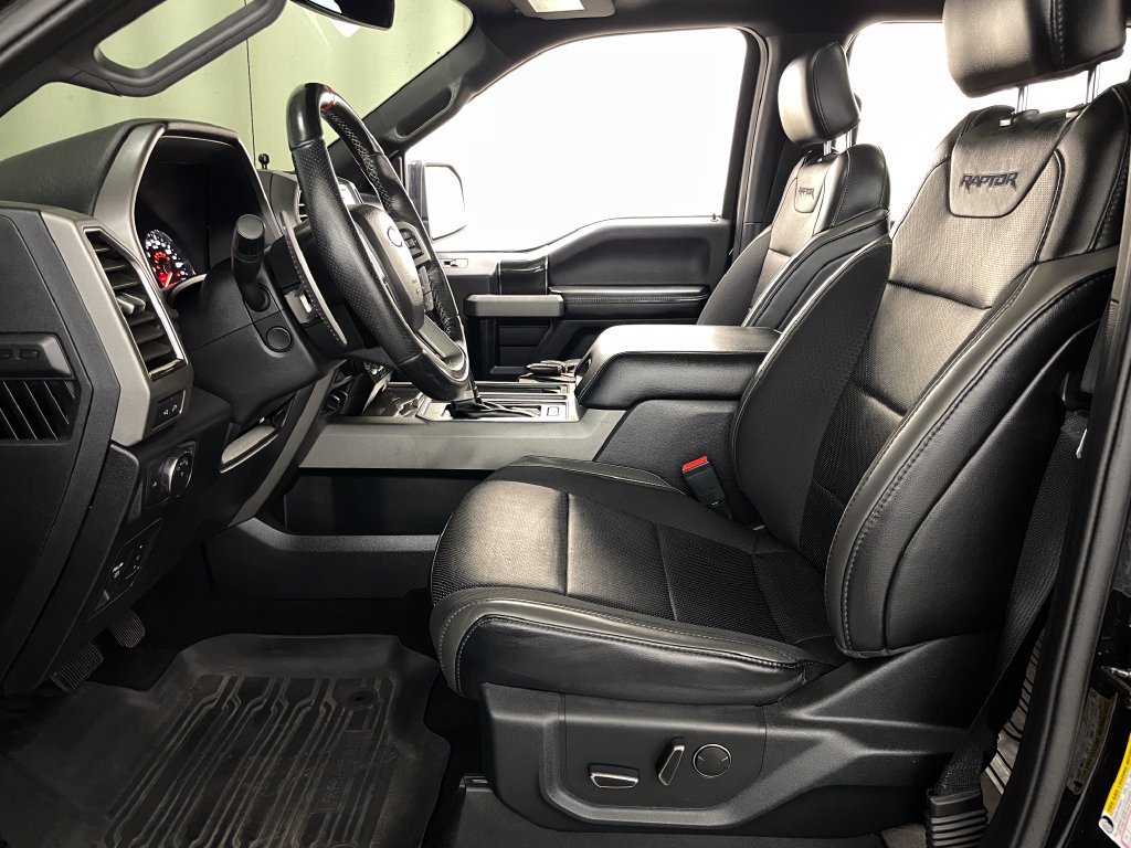 Used 2019 Ford F150 Raptor w/ Equipment Group 802A Luxury AWD/4WD image 9