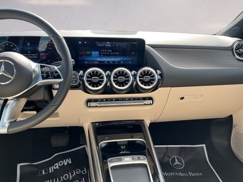 Certified 2026 Mercedes-Benz GLA 250 4MATIC image 9