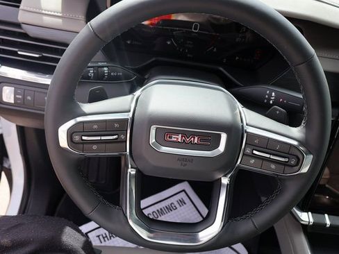 New 2026 GMC Acadia Elevation w/ Elevation Premium Package FWD image 32