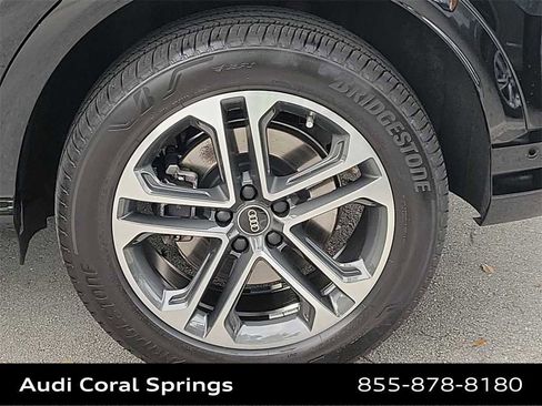 Certified 2025 Audi Q5 Premium w/ Convenience Package image 16