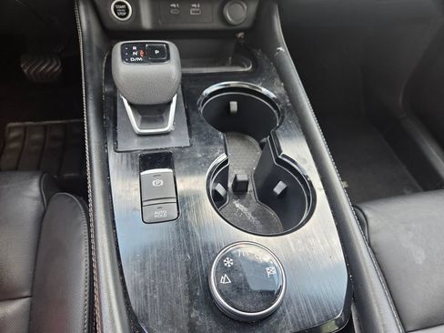 Used 2023 Nissan Rogue SL w/ SL Premium Package AWD/4WD image 18