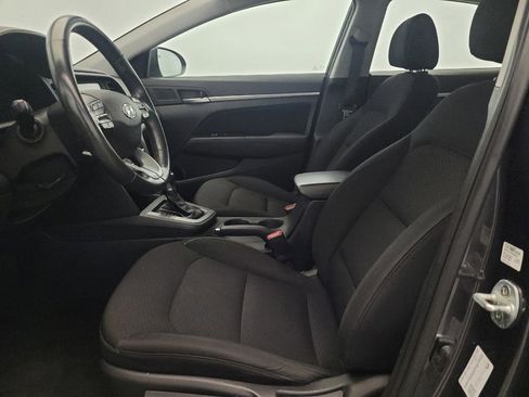 Used 2020 Hyundai Elantra Value Edition w/ Cargo Package (C1) FWD image 17