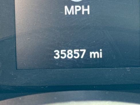 Used 2024 Jeep Wrangler Sport S image 16