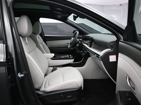 New 2026 Hyundai Tucson Limited AWD/4WD image 28