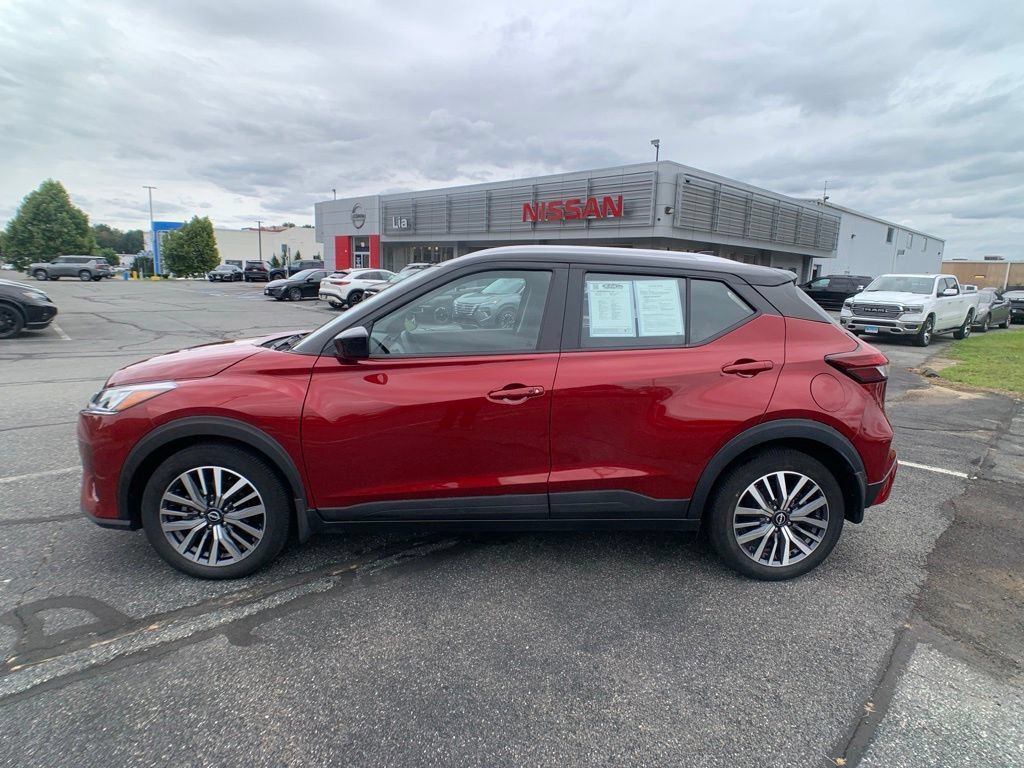 Certified 2023 Nissan Kicks SV FWD image 8