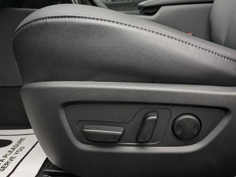 Certified 2025 MAZDA CX-50 AWD 2.5 S w/ Accent Package image 15