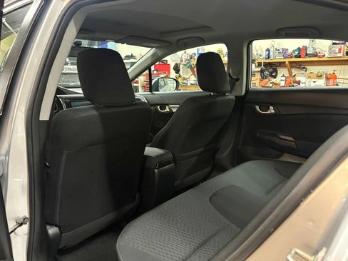 Used 2015 Honda Civic EX image 25