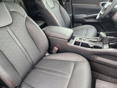 New 2026 Kia Sorento S image 10