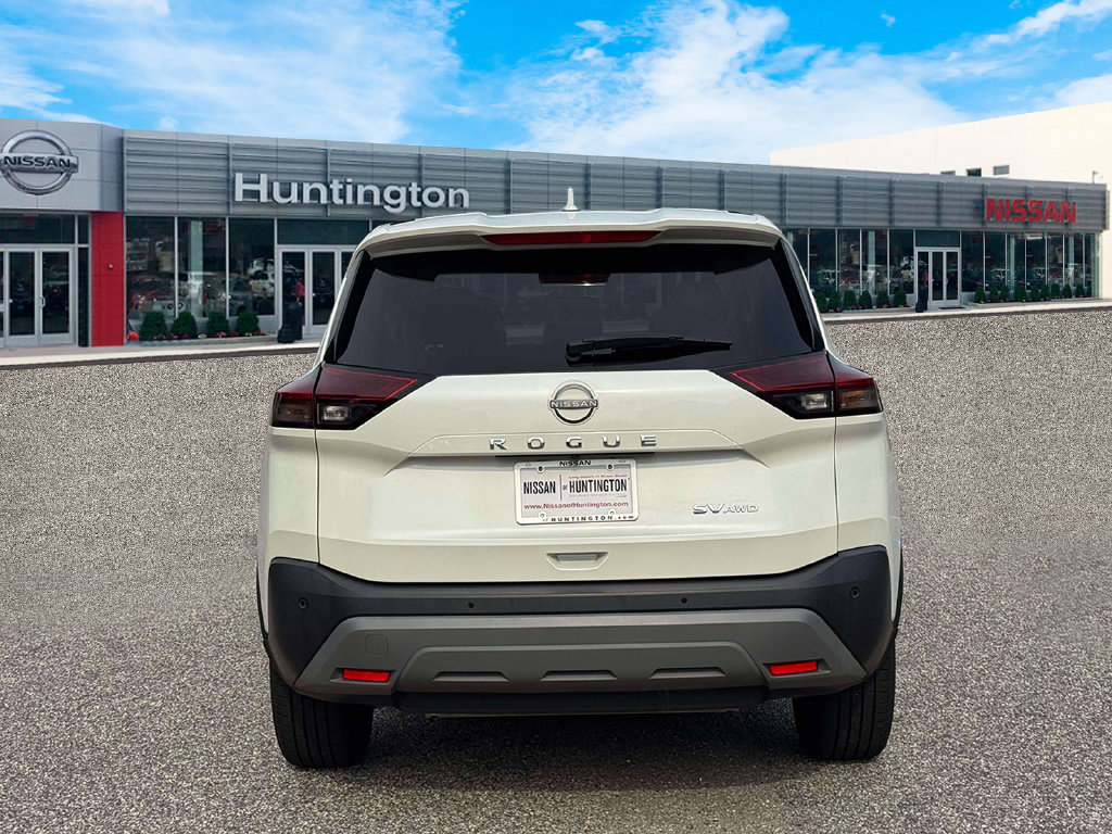 Used 2023 Nissan Rogue SV AWD/4WD image 9